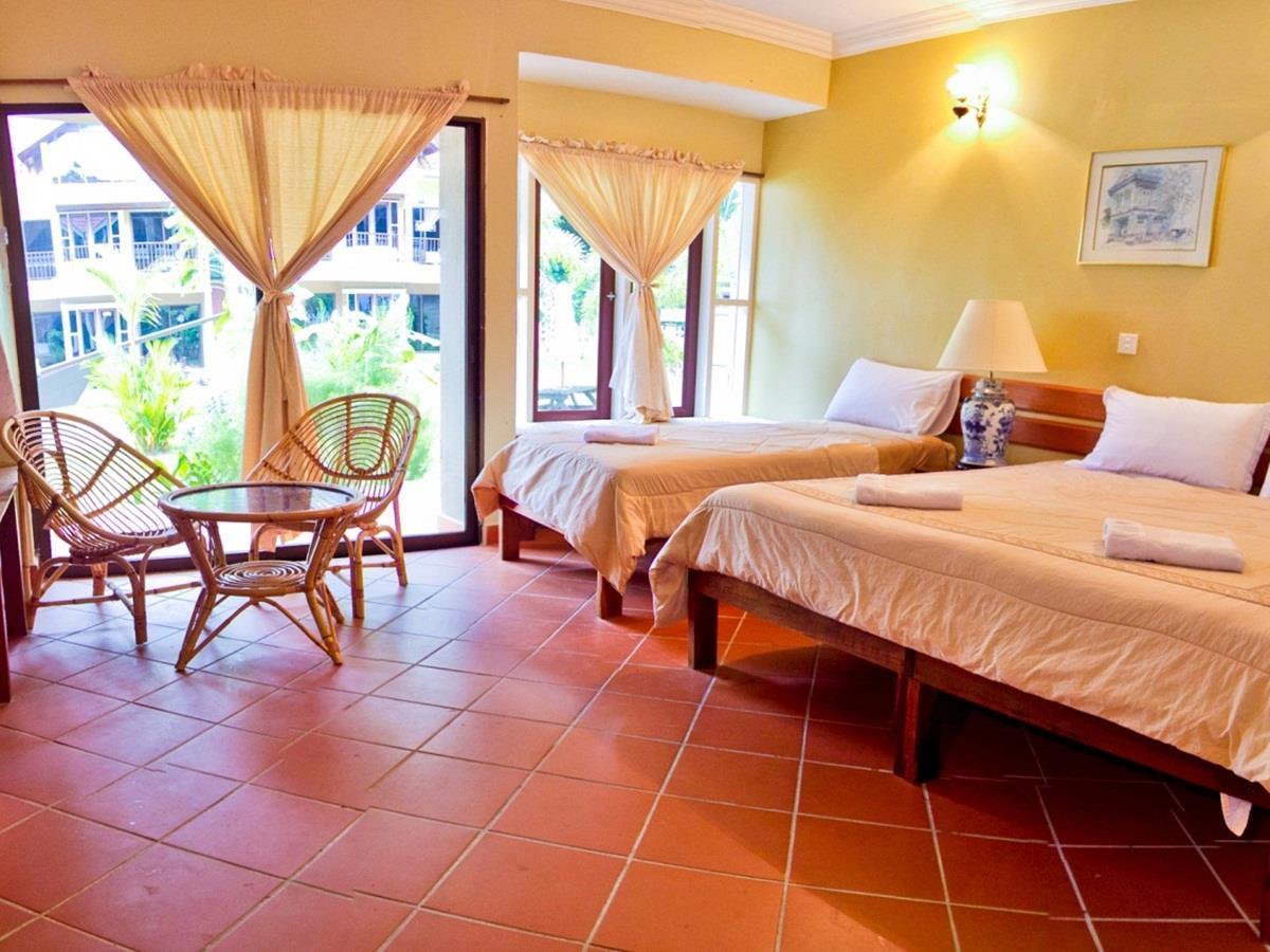 Anjungan Beach Resort Kampung Teluk Nipah Εξωτερικό φωτογραφία