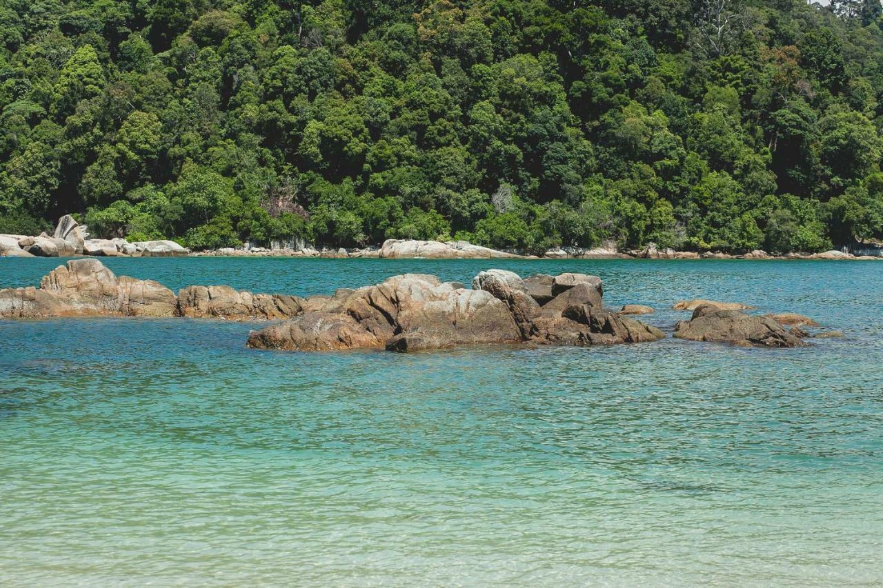 Anjungan Beach Resort Kampung Teluk Nipah Εξωτερικό φωτογραφία