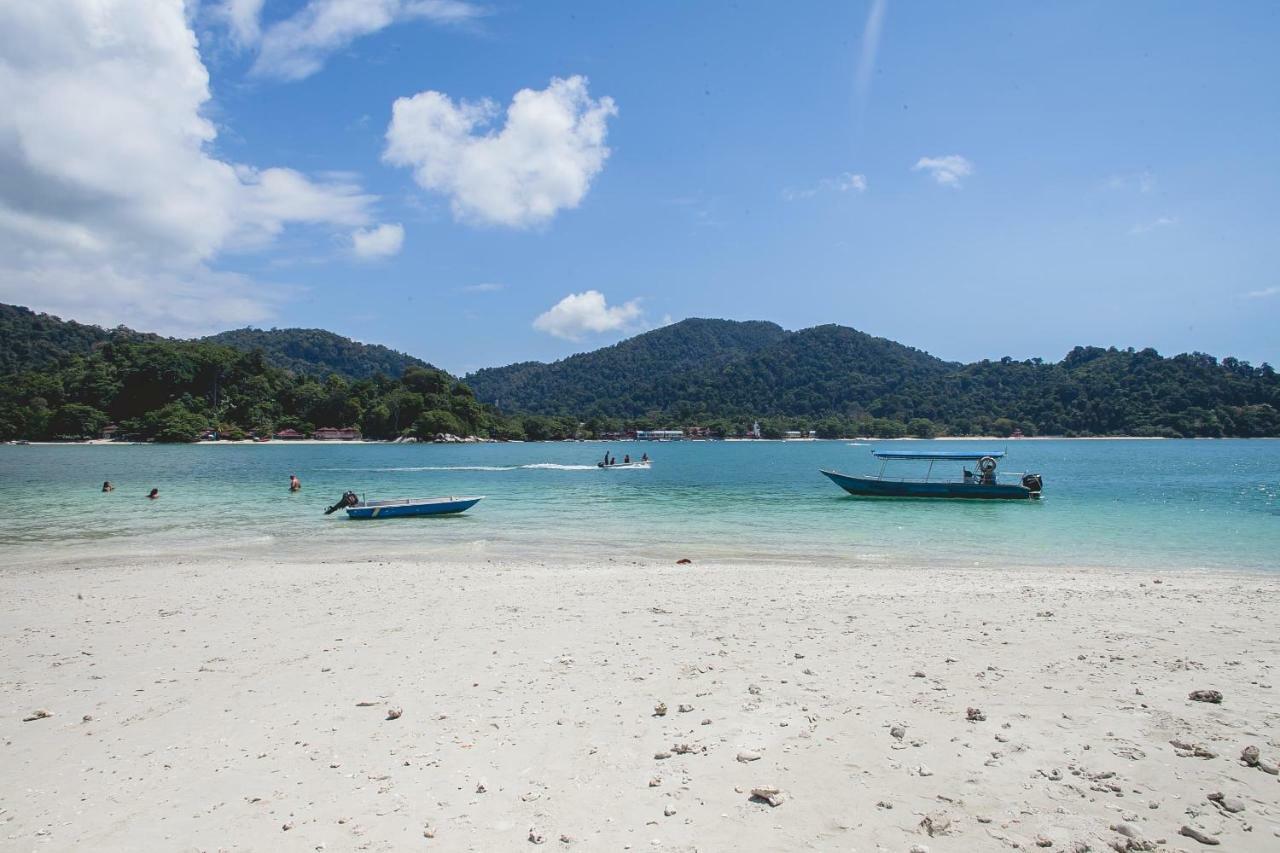 Anjungan Beach Resort Kampung Teluk Nipah Εξωτερικό φωτογραφία