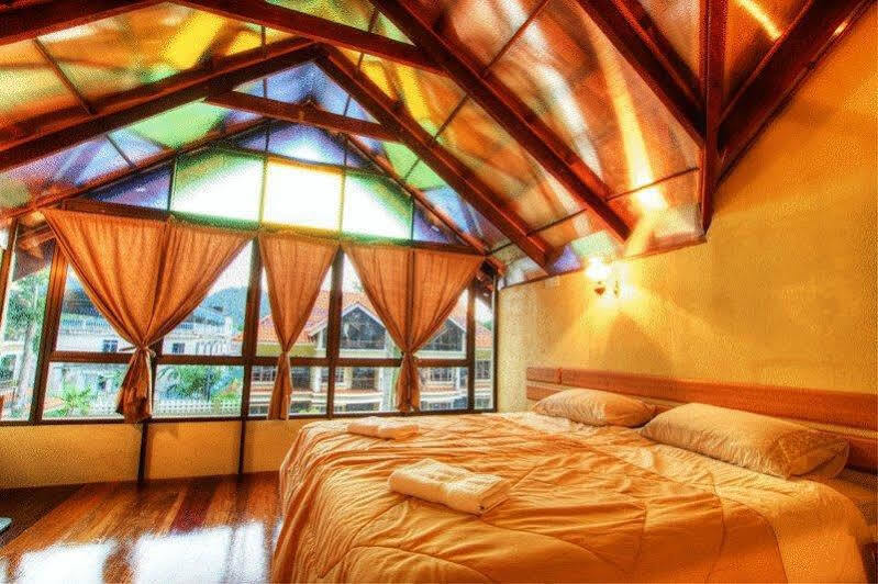 Anjungan Beach Resort Kampung Teluk Nipah Εξωτερικό φωτογραφία
